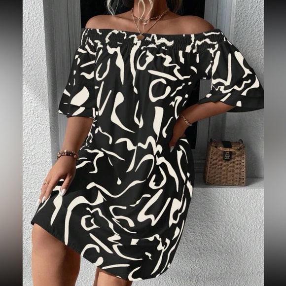 Boho plus size off shoulder flounce sleeve dress - Picture 4 of 6